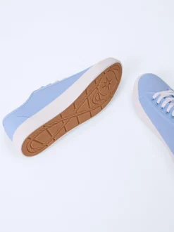 Alari Sneakers