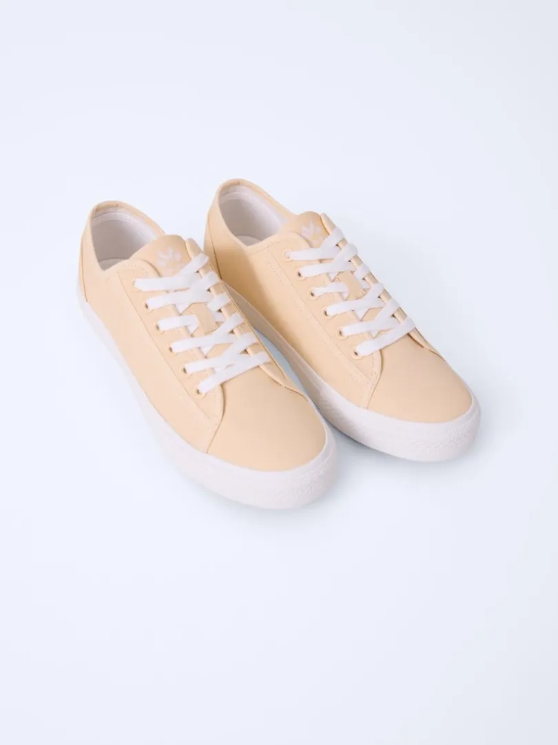 Alari Sneakers