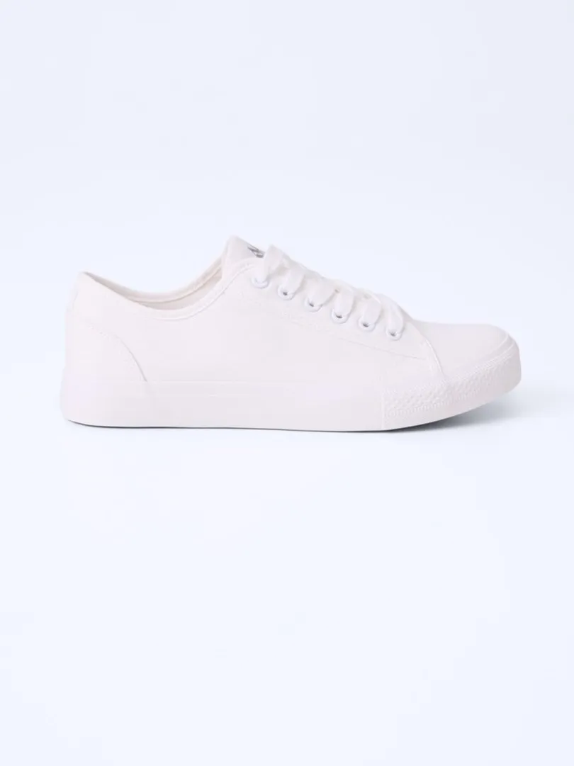 Alari Sneakers