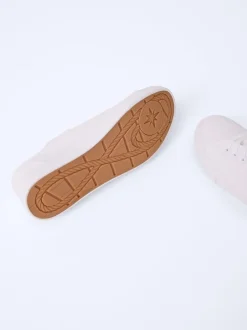 Alari Sneakers
