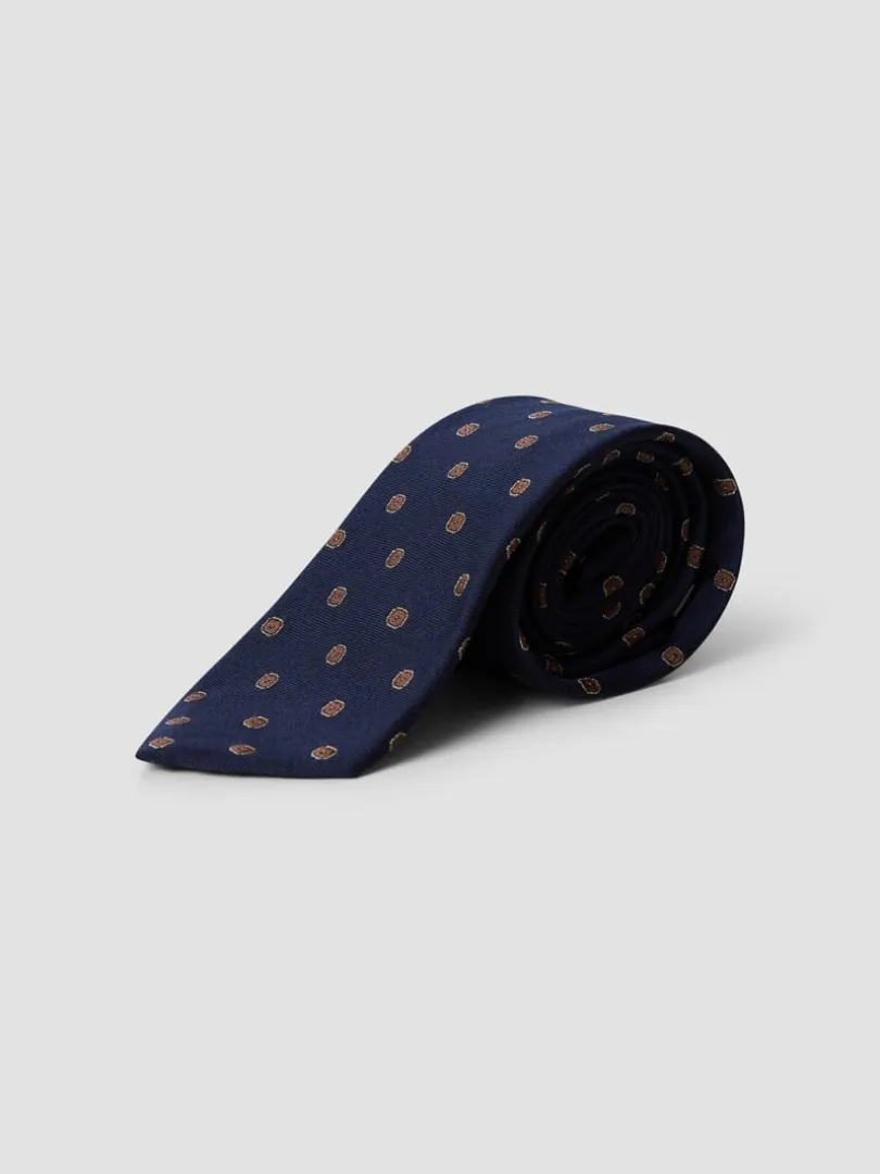 Bari slips