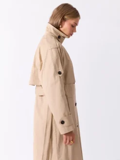 Bloomsbury trenchcoat