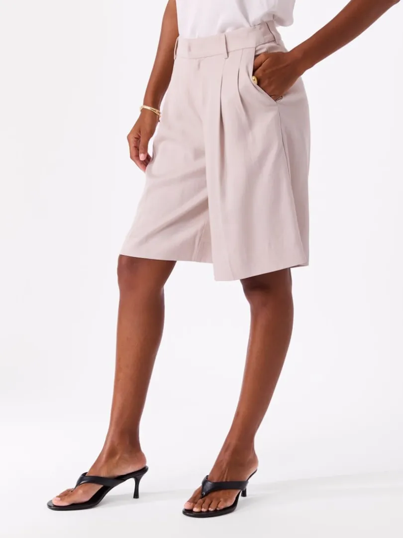 Diva shorts