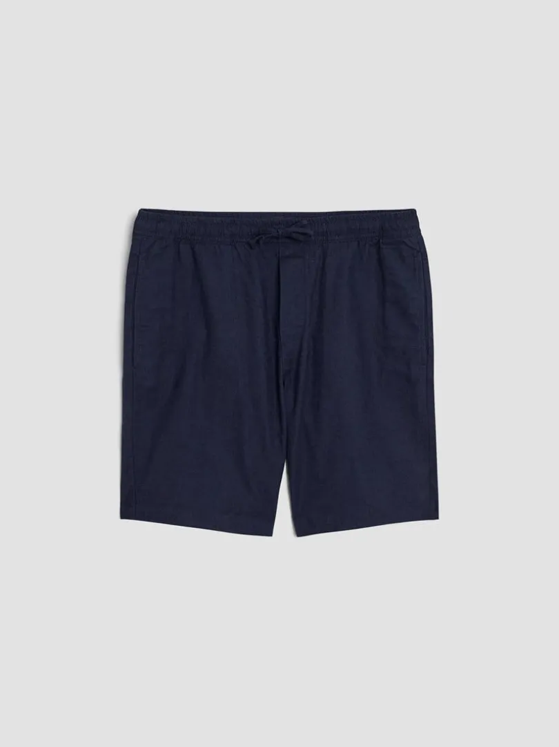 Mike shorts i linblanding