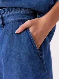 Nour shorts